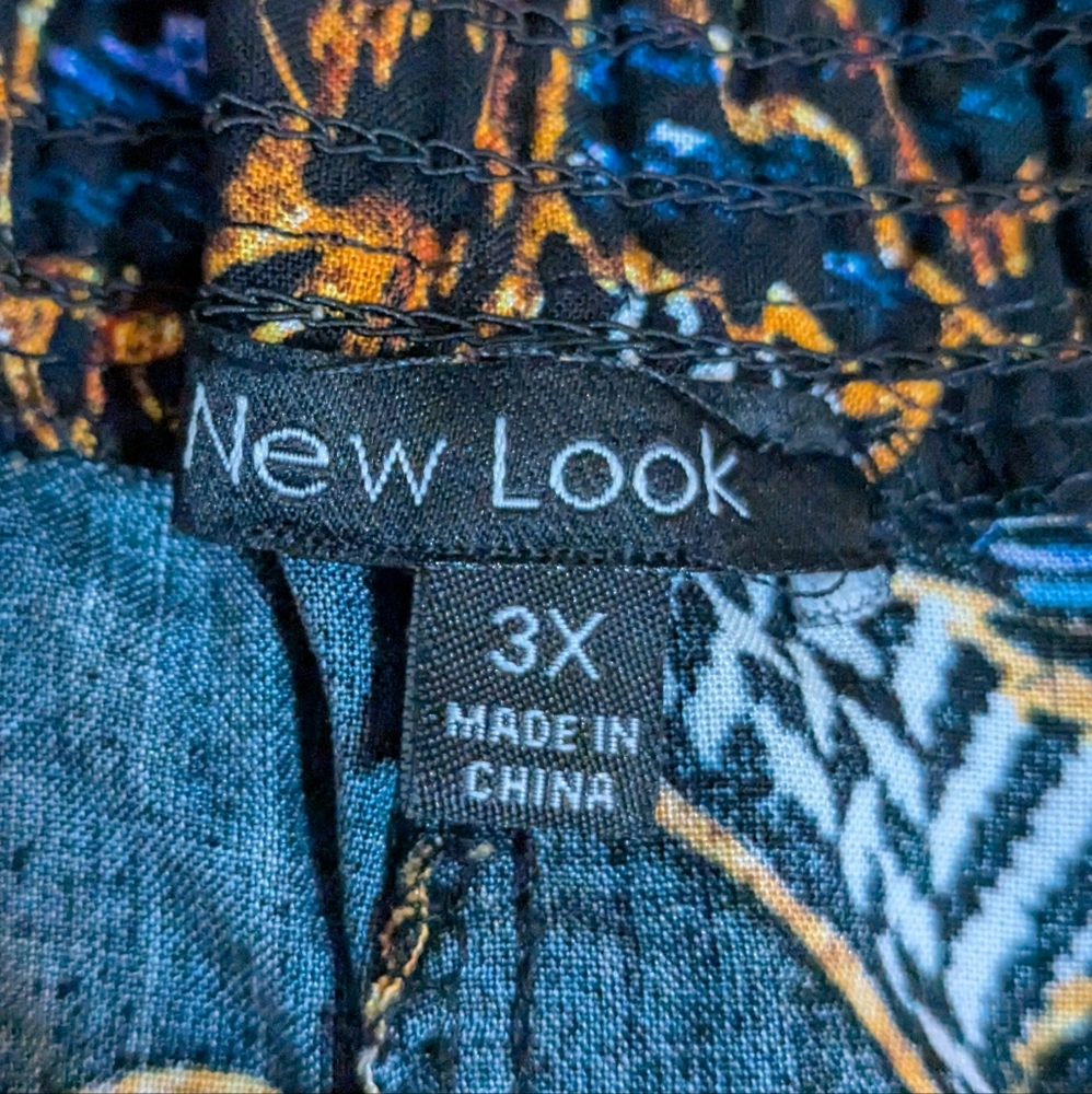 New Look 3X Black Pull On Palazzo Pants with Gold and Blue Design NWT - Picture 4 of 6